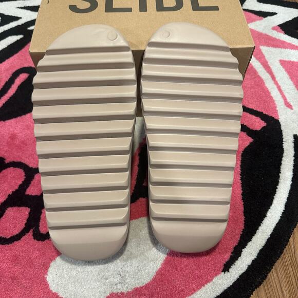 Yeezy Slide Pure (First Release) - Size 11 - Brand New - Picture 7 of 10